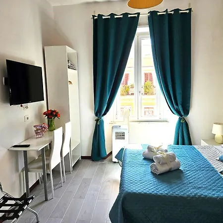 Girasole Konukevi 4*